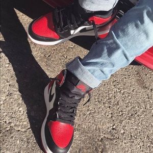 Retro air Jordan’s OG bed toe Hightops come w box